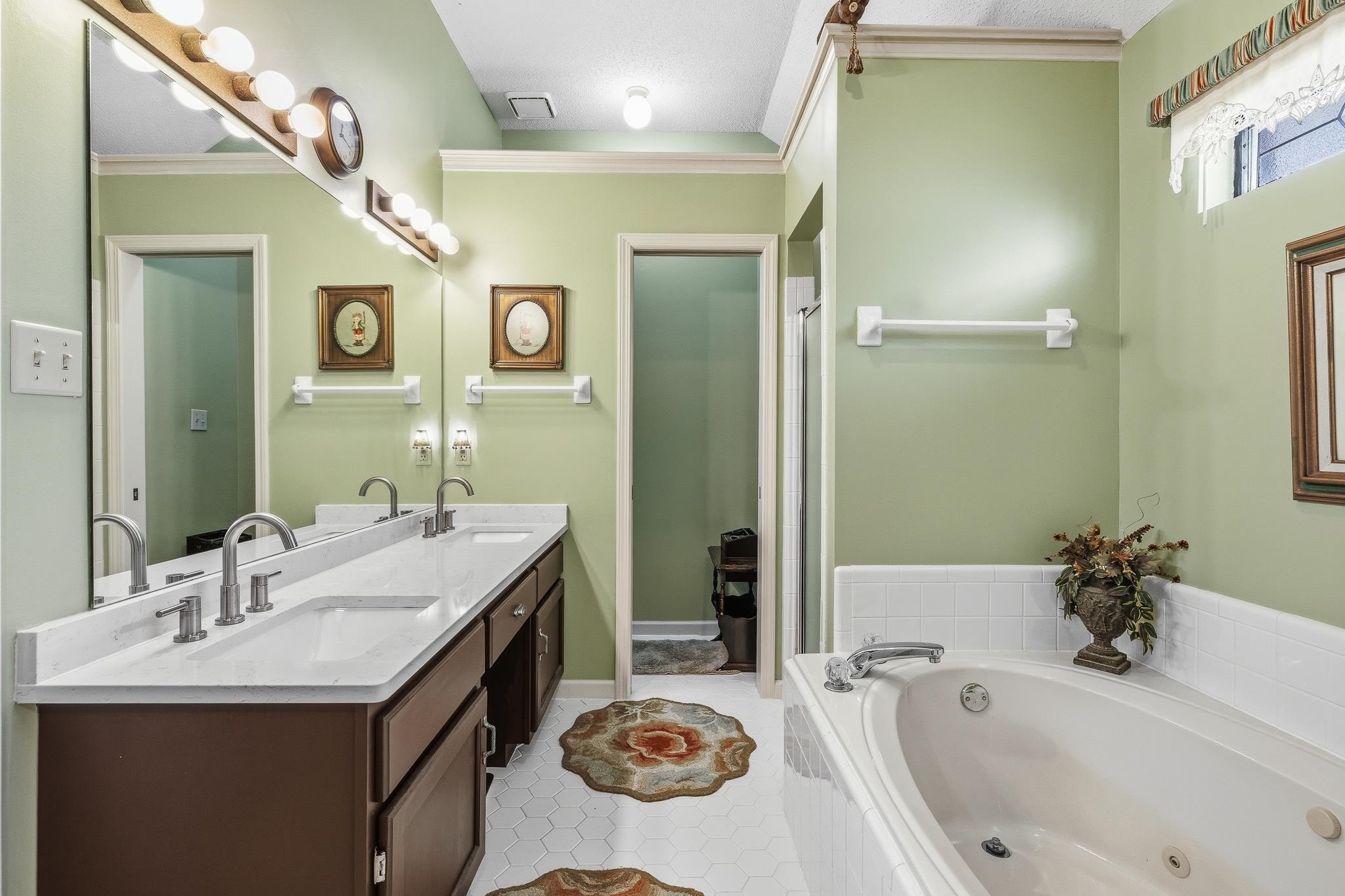 6036 Kenner Cv Property Photo 18