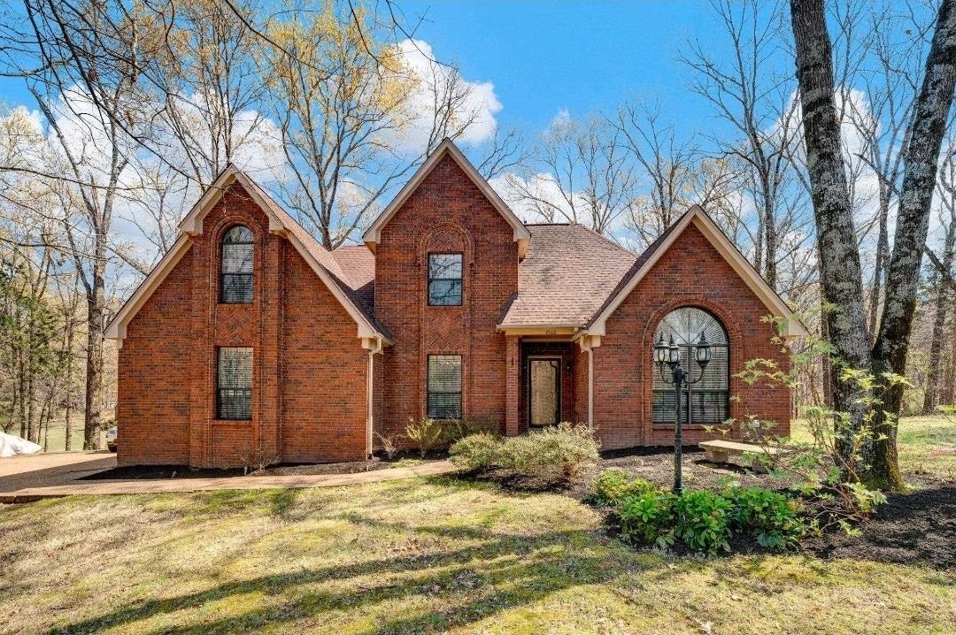 4760 Whiteoaks Ln Property Photo 1