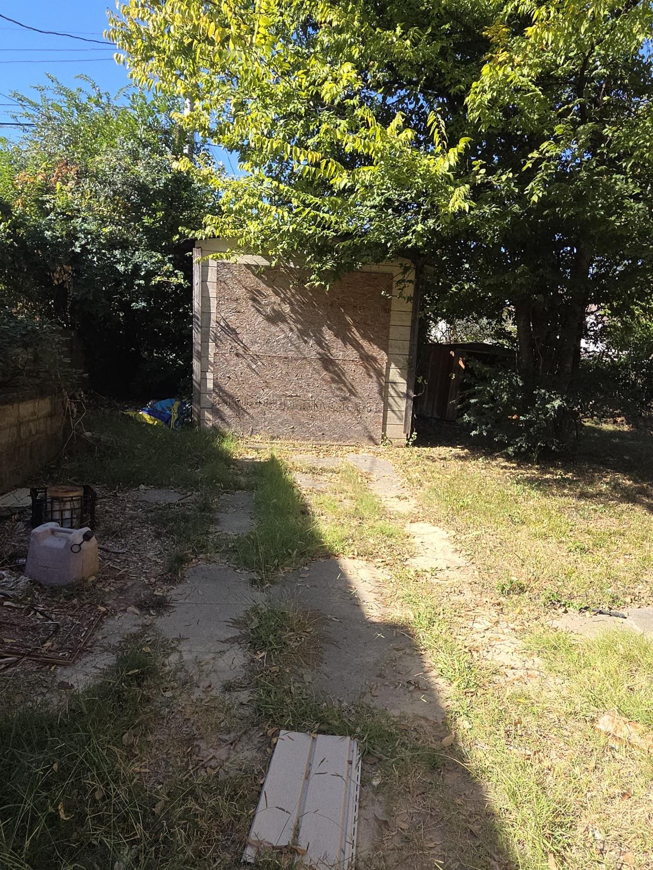 915 Evergreen St Property Photo 10