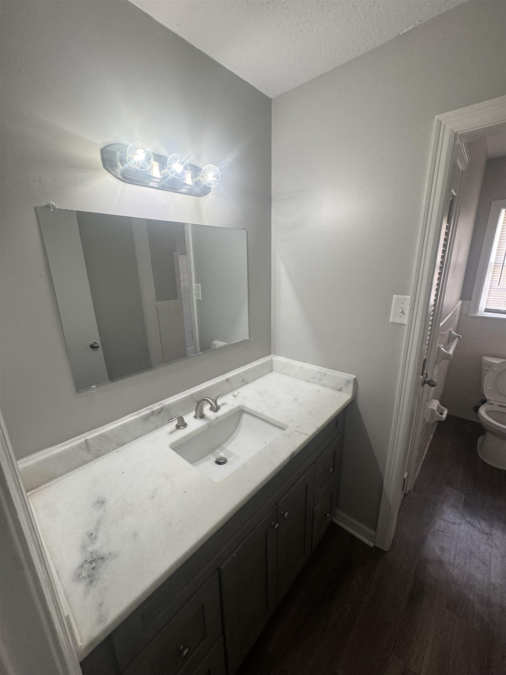 2414 Hawkhurst St Property Photo 17