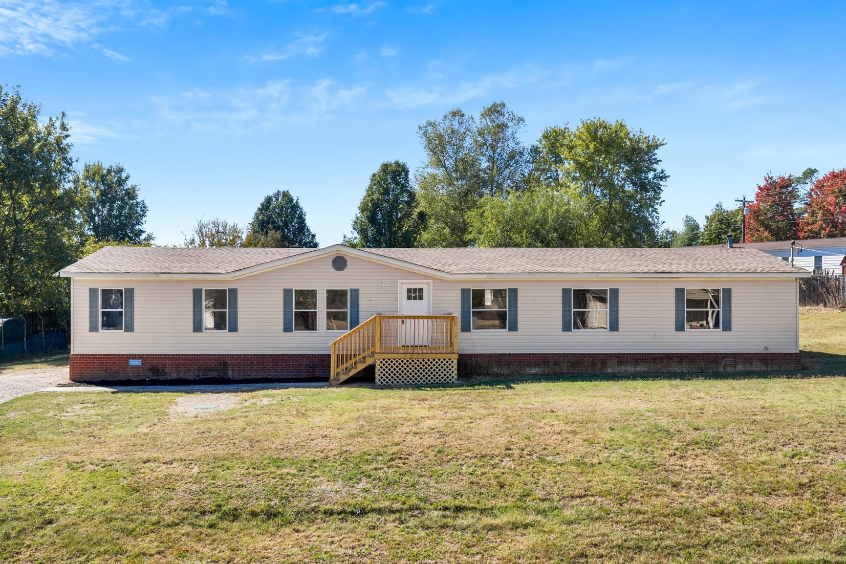 39 Teaberry Ln Property Photo 1