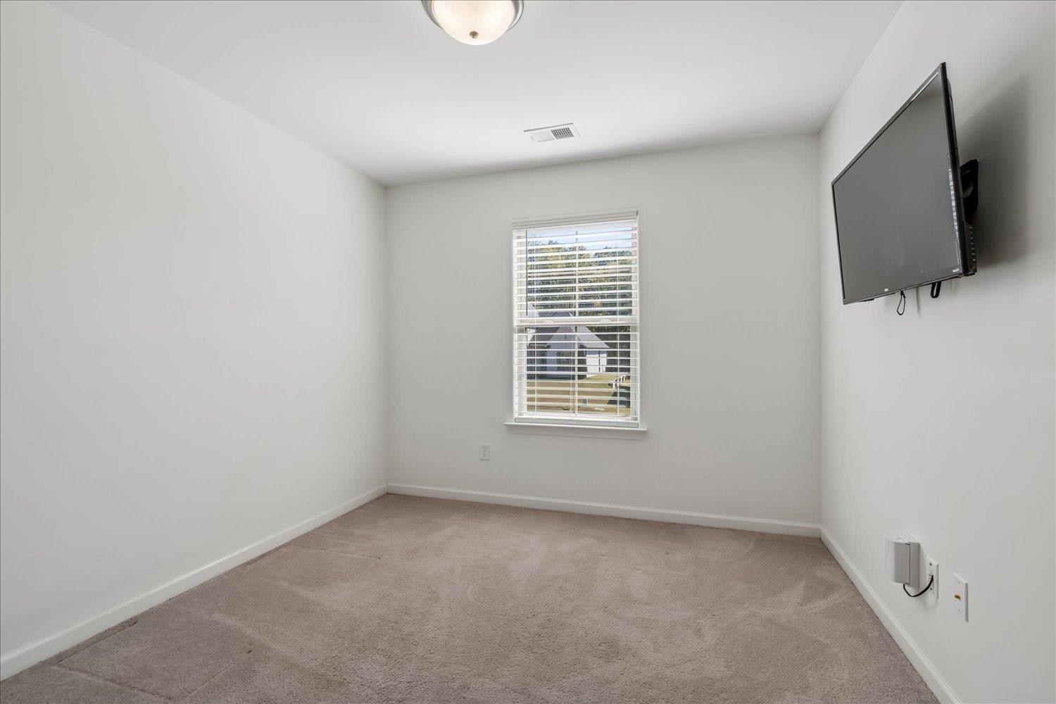 140 Laurel Glen Dr Property Photo 26