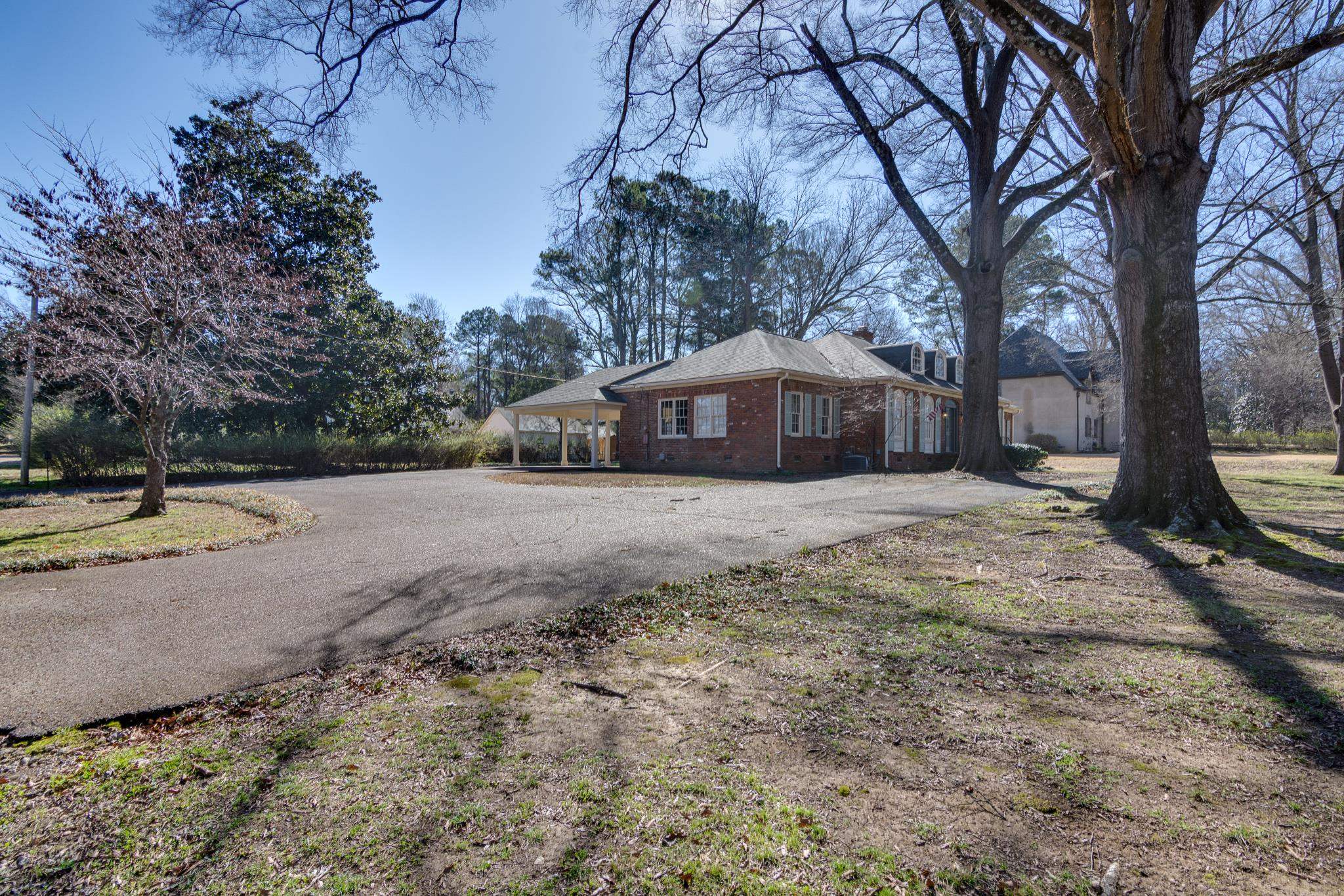 506 Peterson Lake Rd Property Photo 23