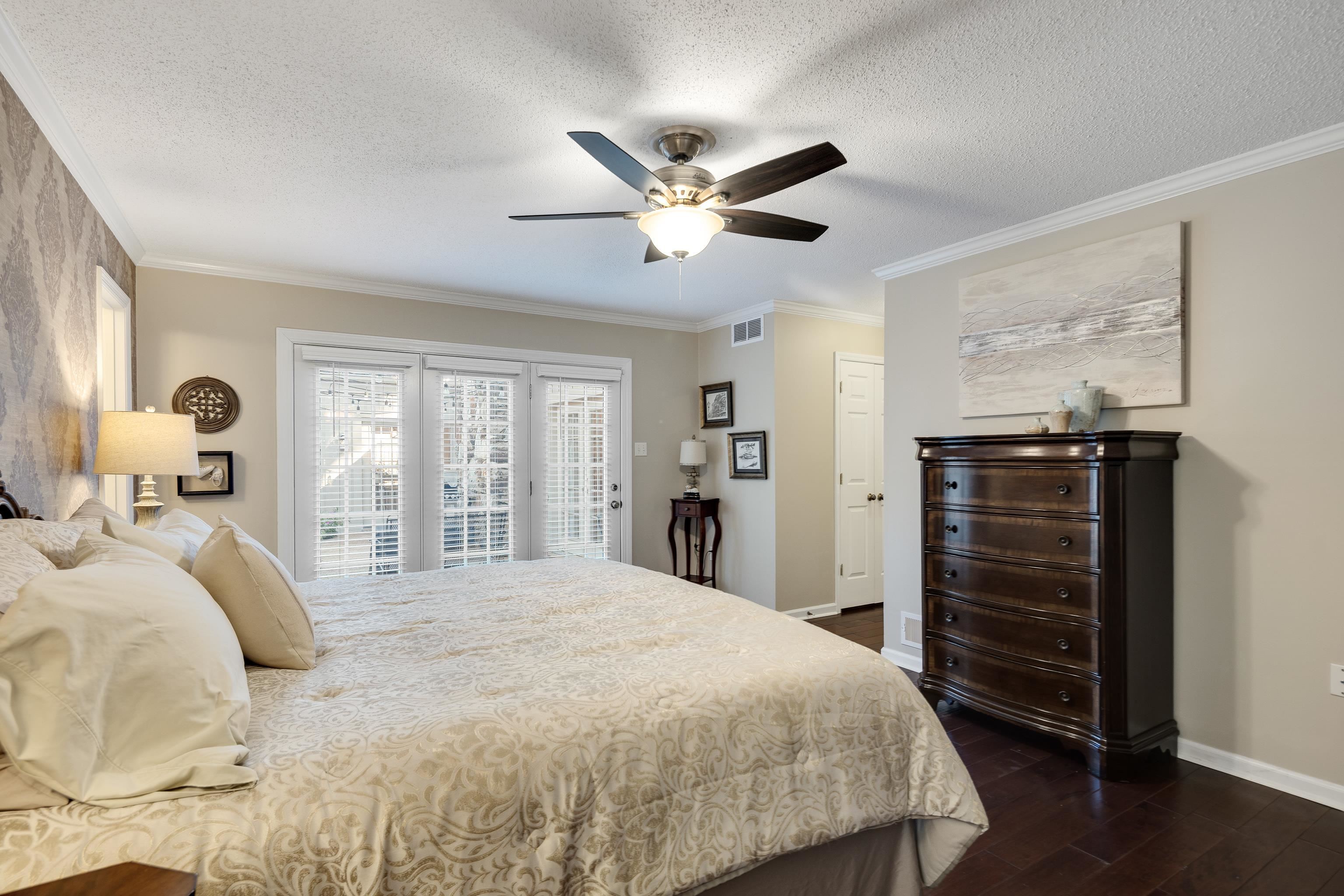 7452 Apple Valley Rd Property Photo 20
