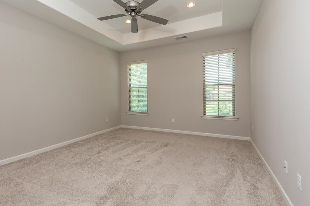 190 Laurel Glen Dr Property Photo 15