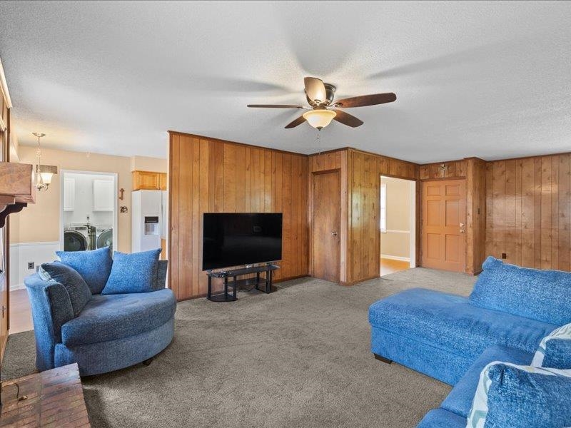 980 Hindman Cv Property Photo 3