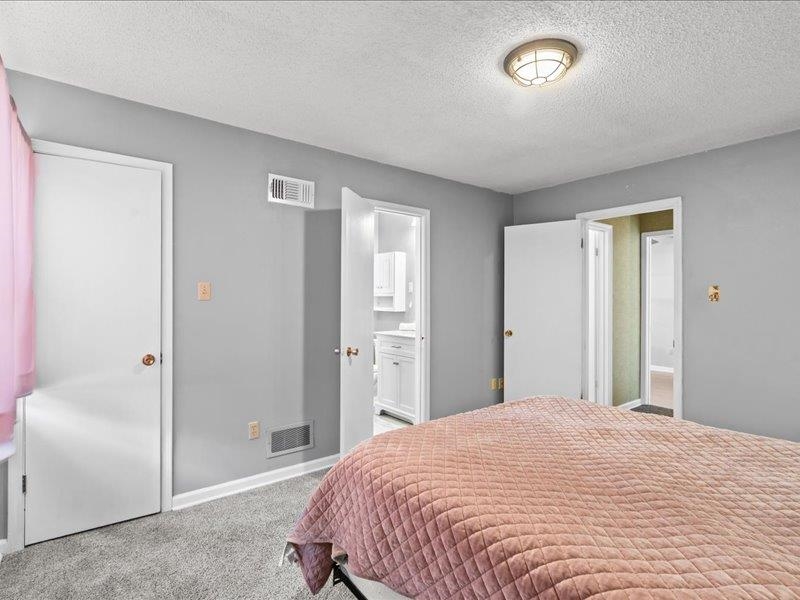 980 Hindman Cv Property Photo 12