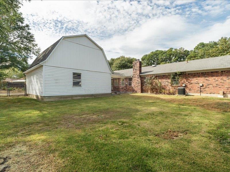 980 Hindman Cv Property Photo 23