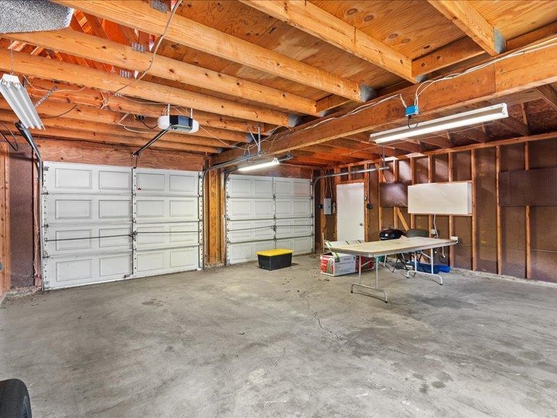 980 Hindman Cv Property Photo 24