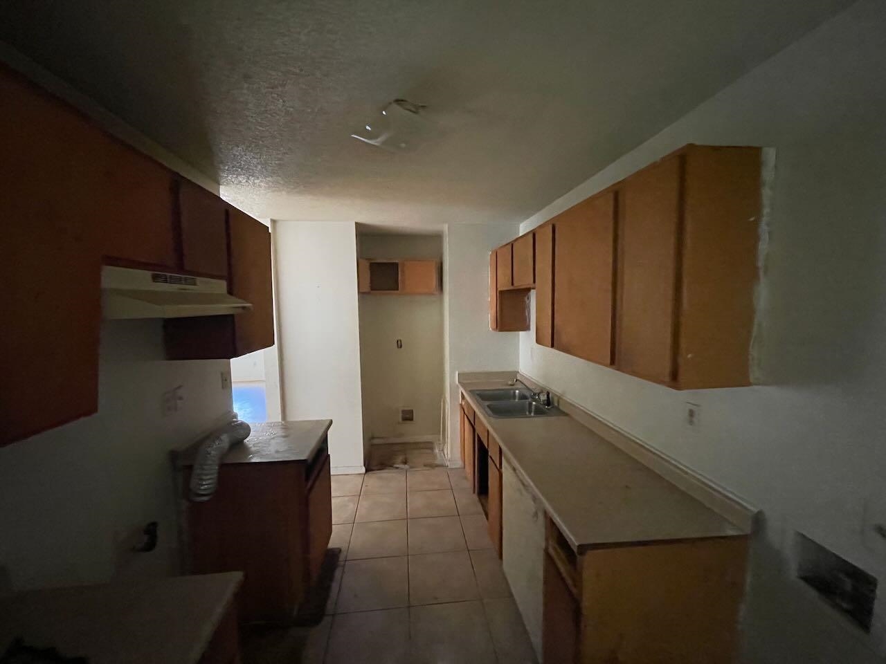 207 W Fairway Ave Property Photo 8