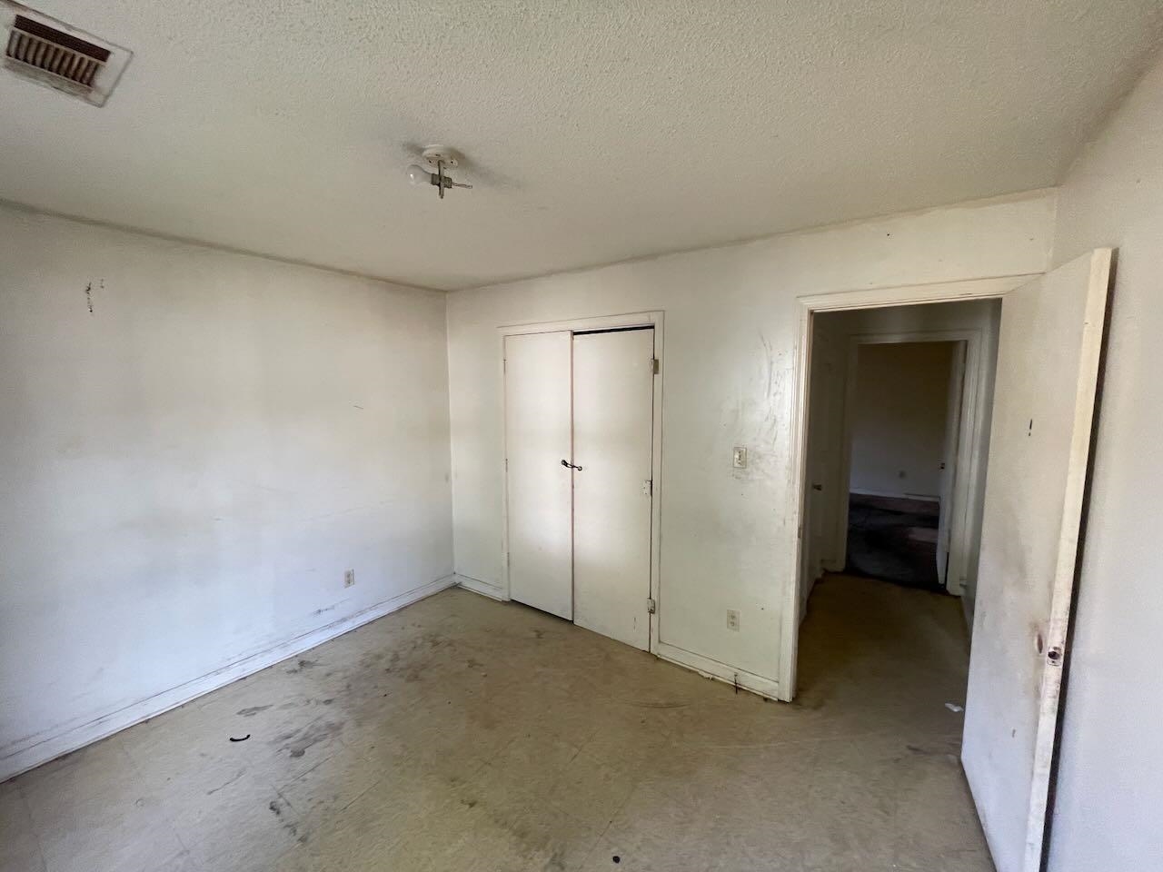 207 W Fairway Ave Property Photo 12