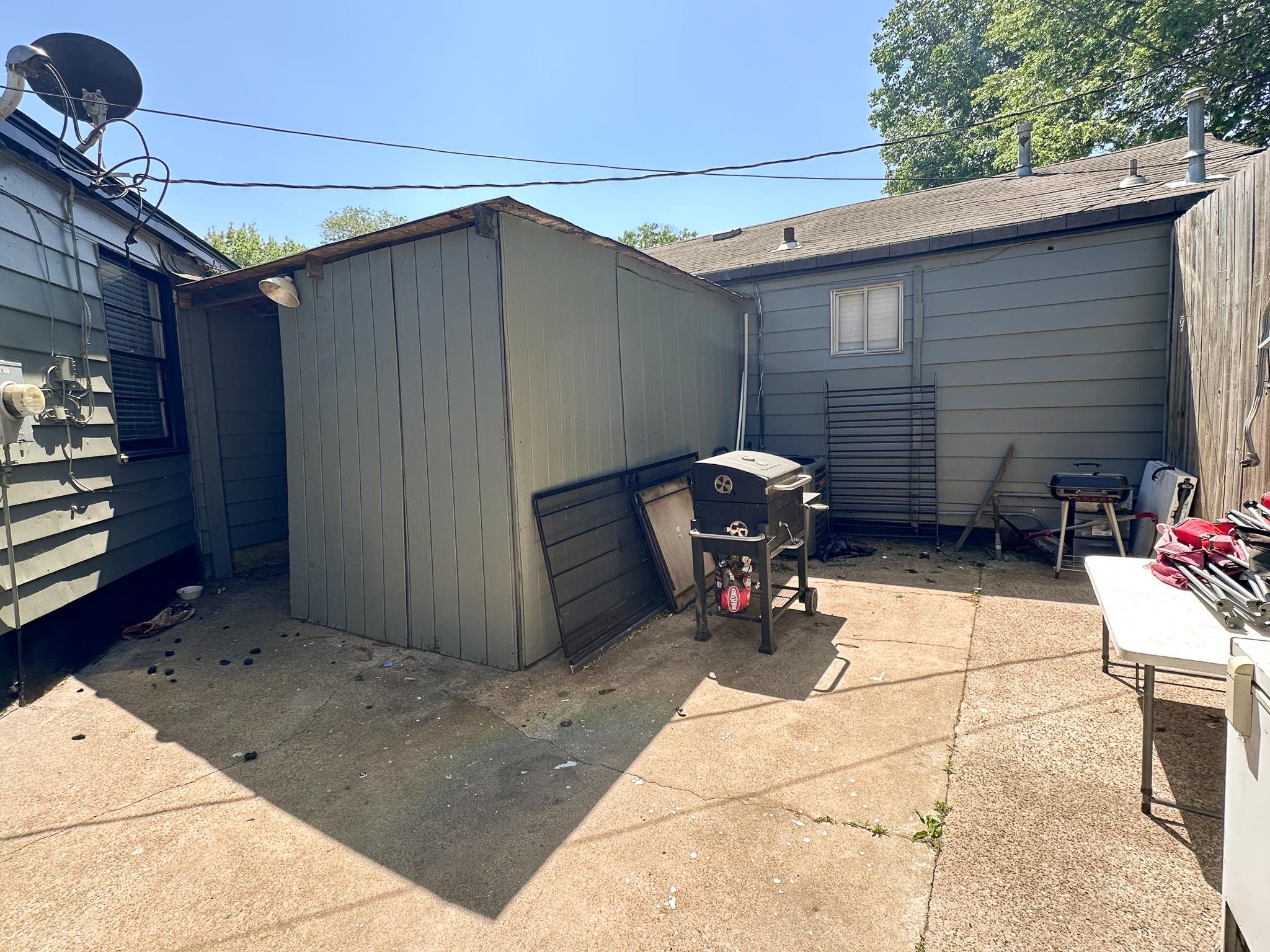 1811 Wells Station Rd Property Photo 17