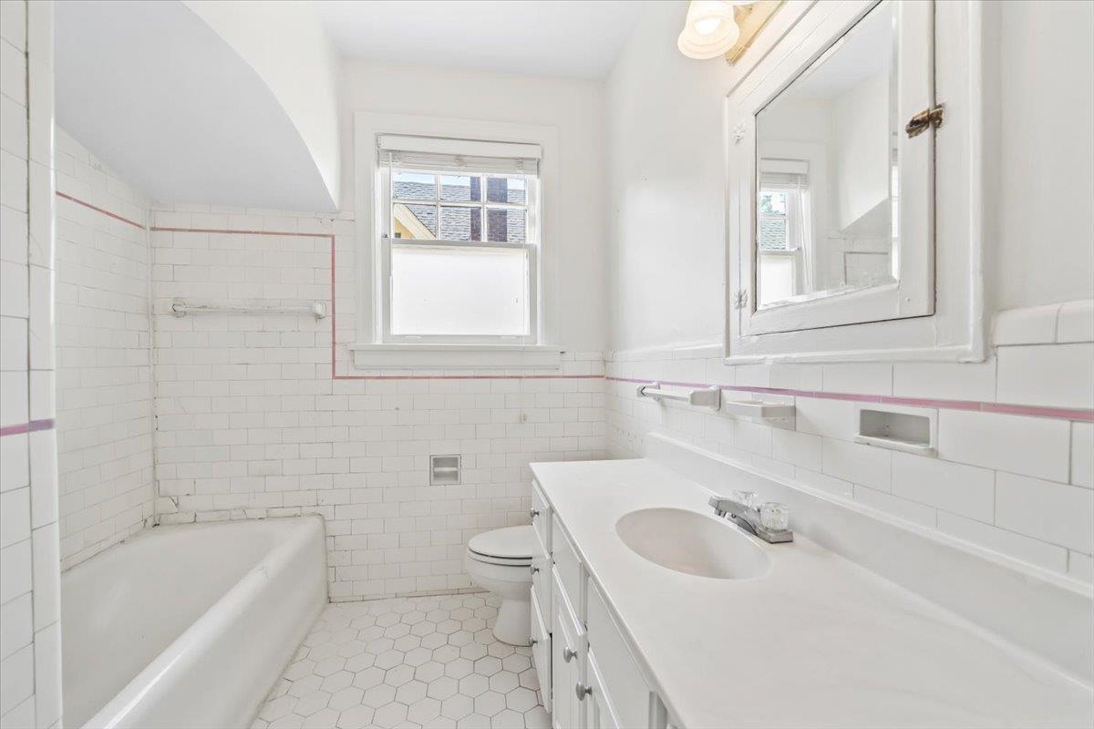 351 Buena Vista Pl Property Photo 14