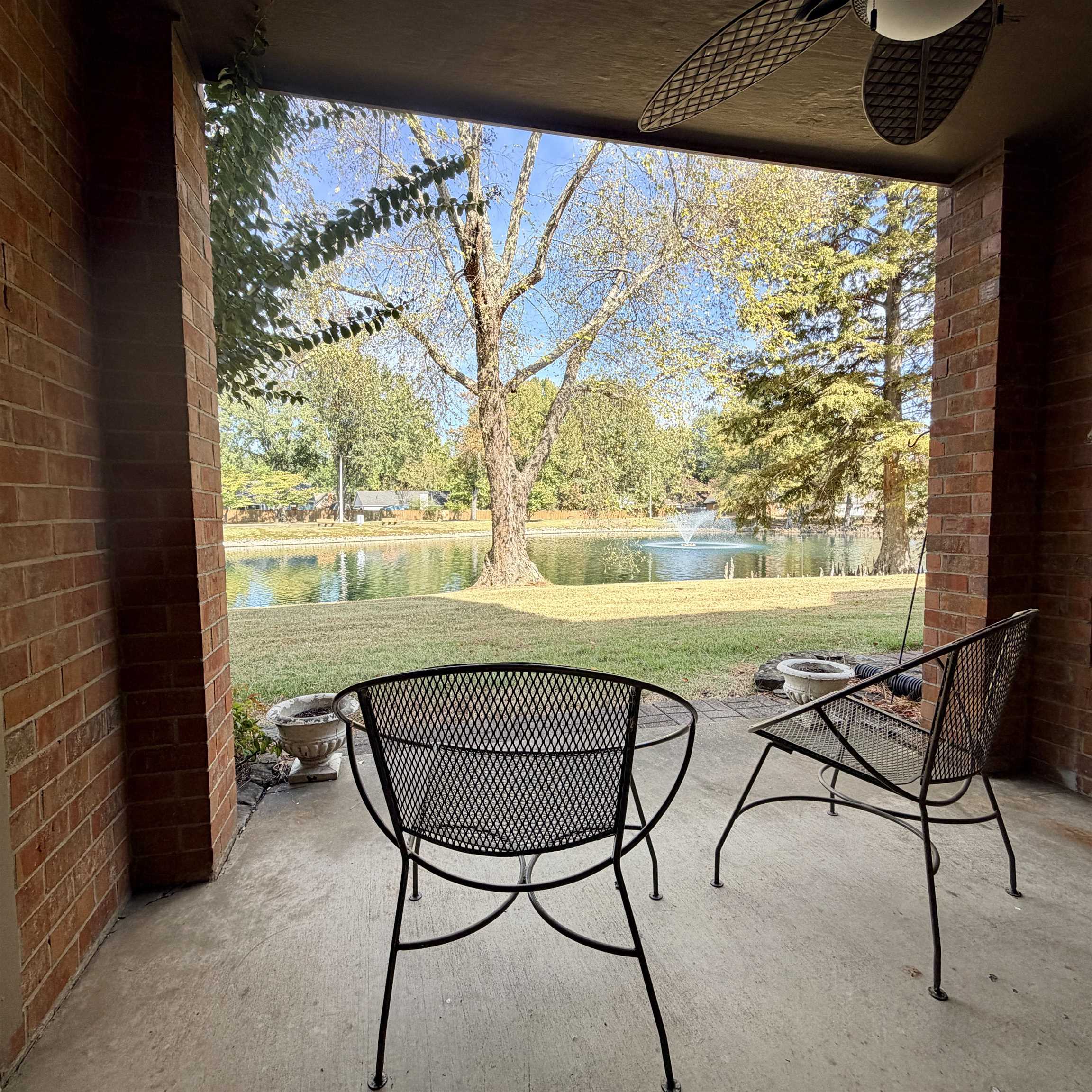 6634 Pondside Cir 1 Property Photo 1