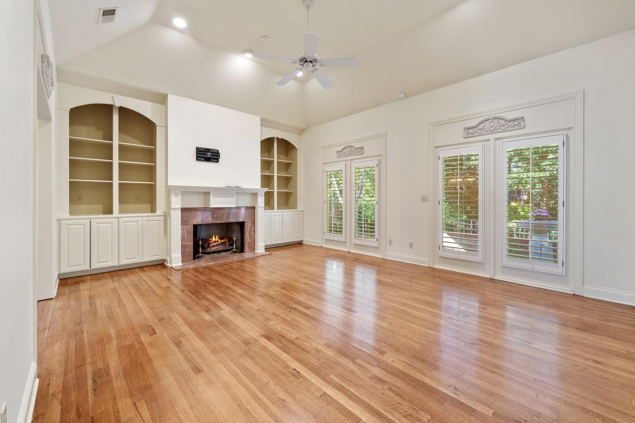 1489 Wolf Park Rd Property Photo 6
