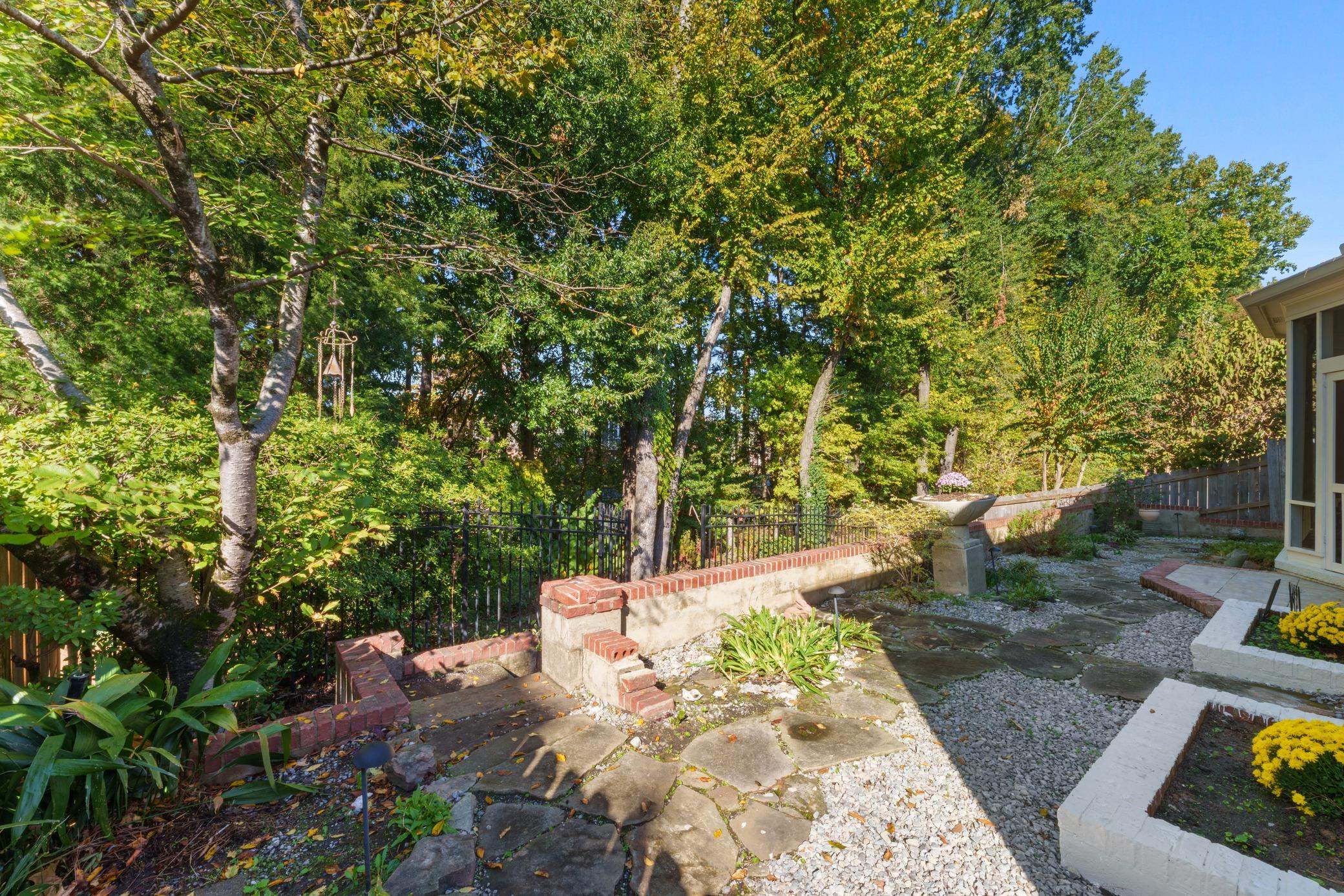 1489 Wolf Park Rd Property Photo 35