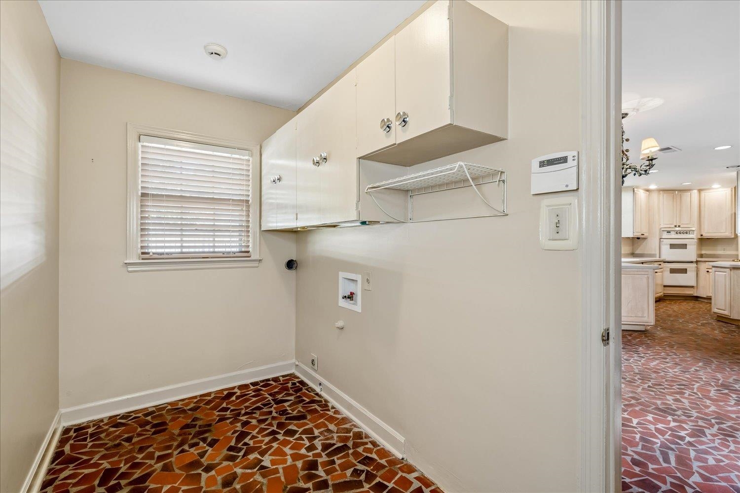 307 S Grove Park Rd S Property Photo 20