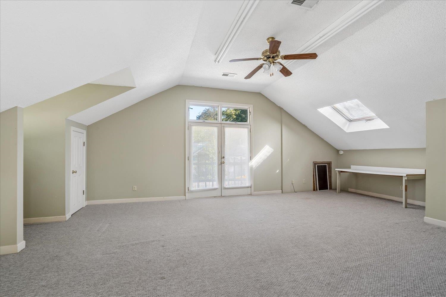 307 S Grove Park Rd S Property Photo 22