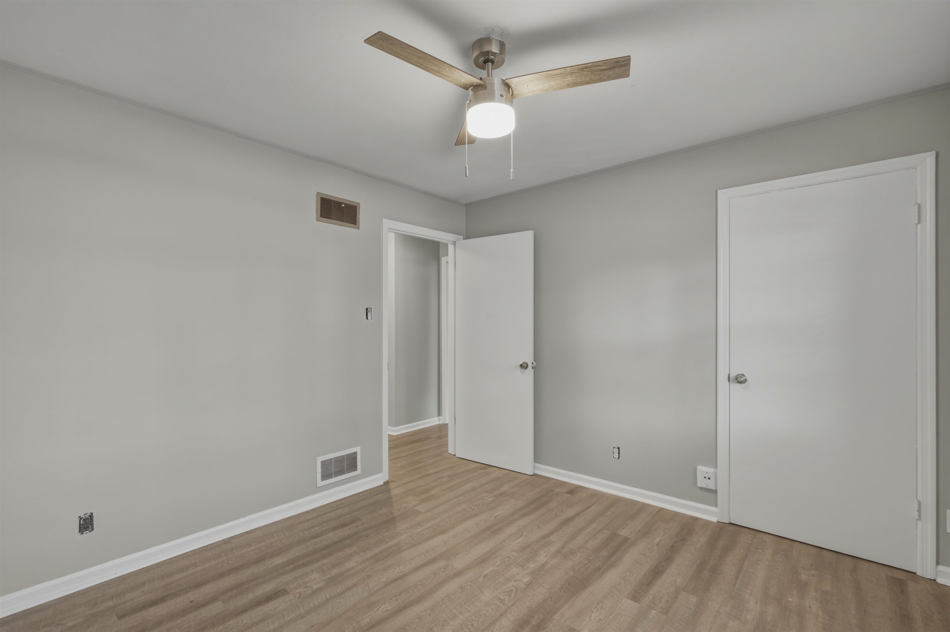 2345 Lovitt Dr Property Photo 22