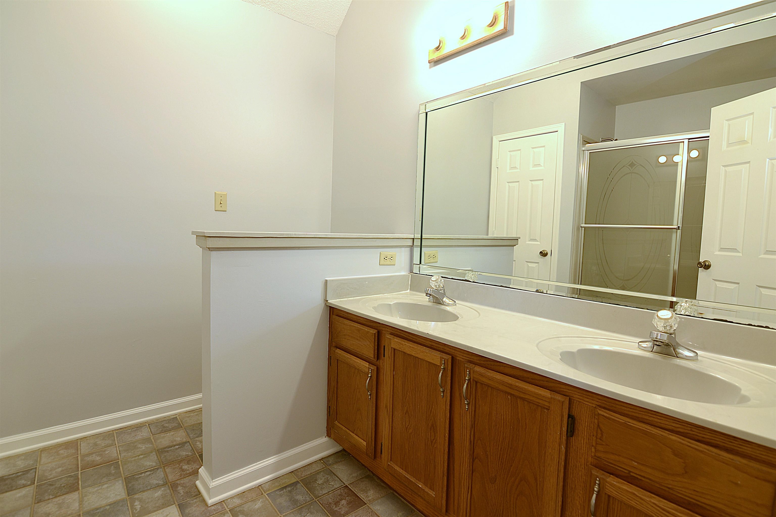 7076 Maplewood Dr Property Photo 12