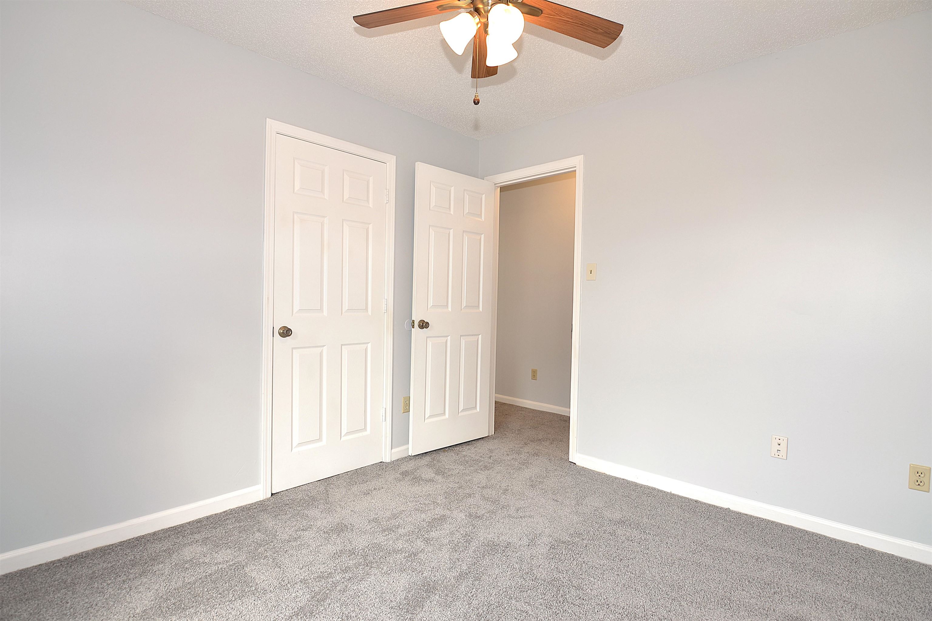 7076 Maplewood Dr Property Photo 15