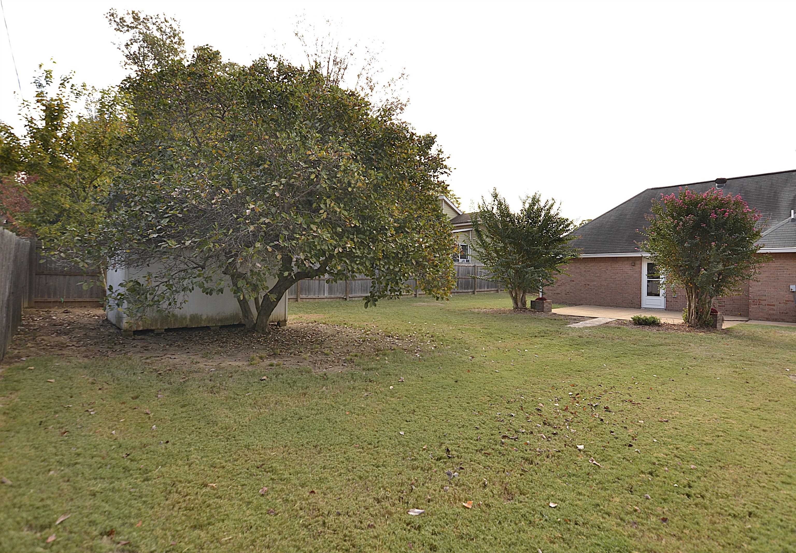 7076 Maplewood Dr Property Photo 21
