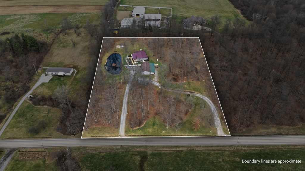 190 County Rd 800 Property Photo 53
