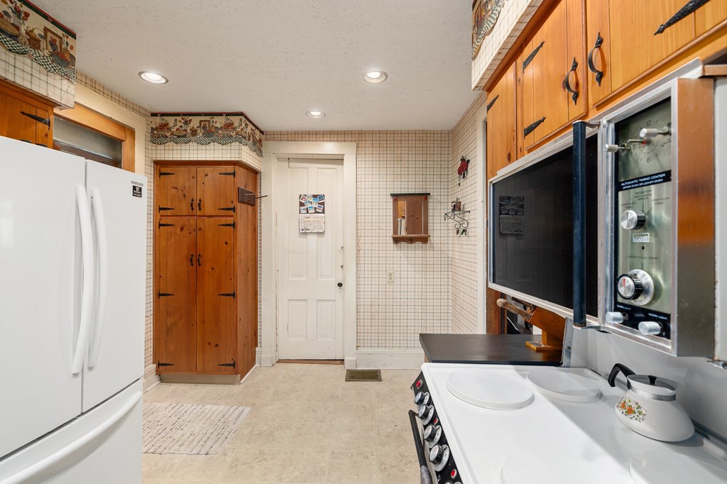 2184 State Route 179 Property Photo 8