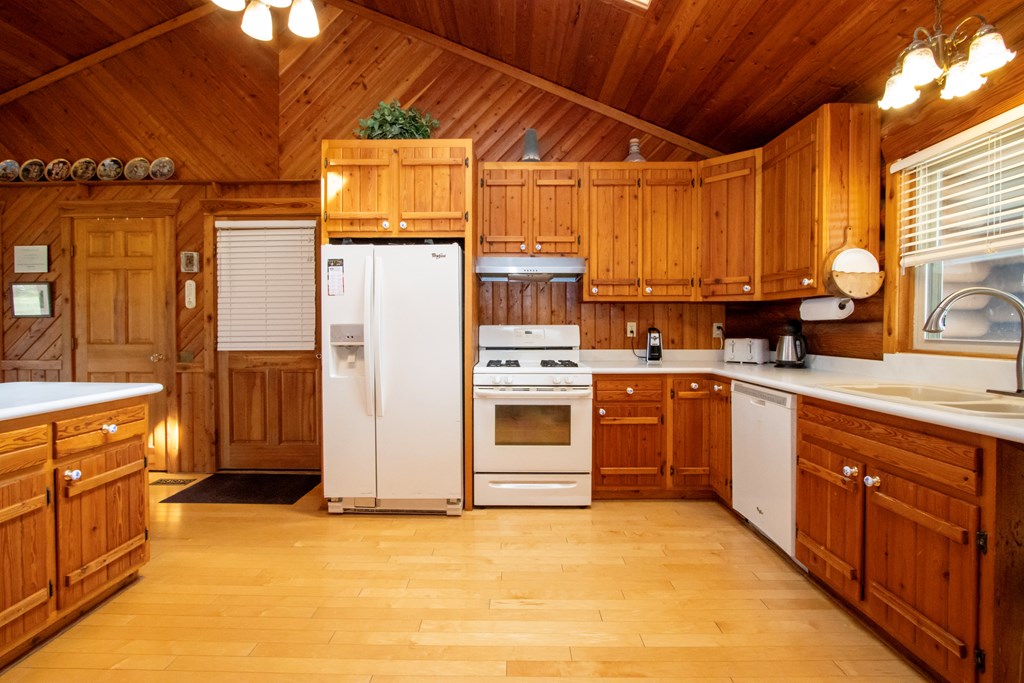 454 State Route 60 Property Photo 12