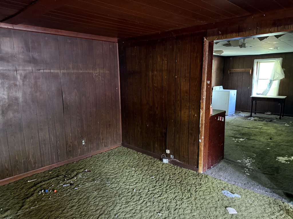 59 Maine St Property Photo 10