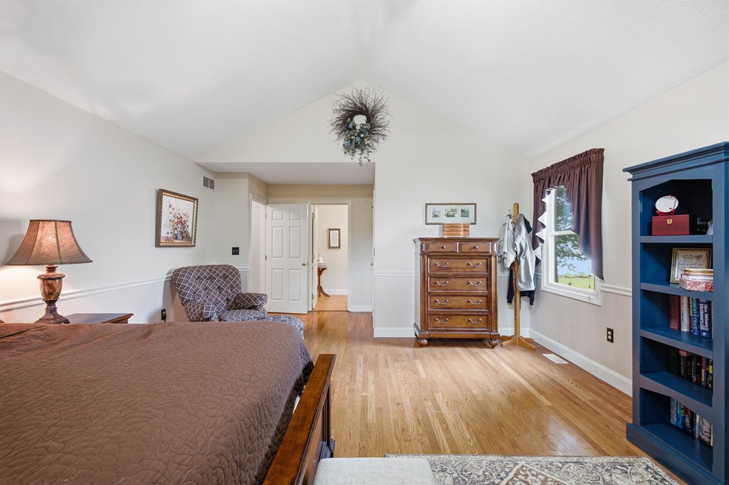 2316 Woodview Ct. Property Photo 15