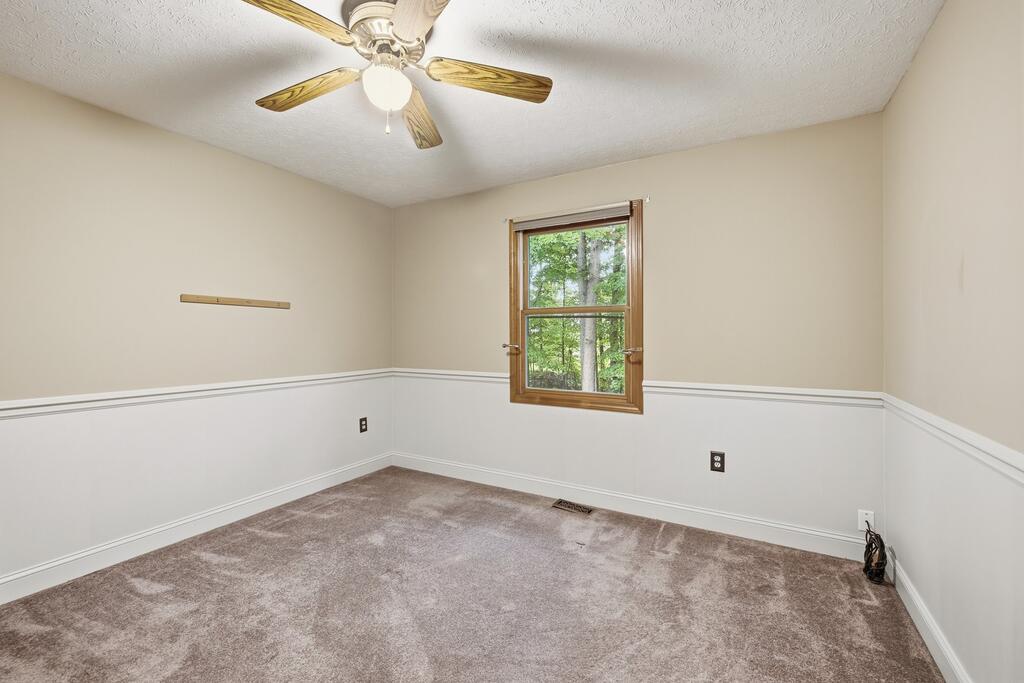 2316 Woodview Ct. Property Photo 23
