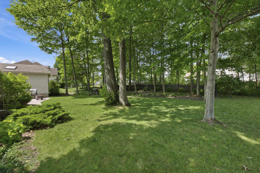 2316 Woodview Ct. Property Photo 29