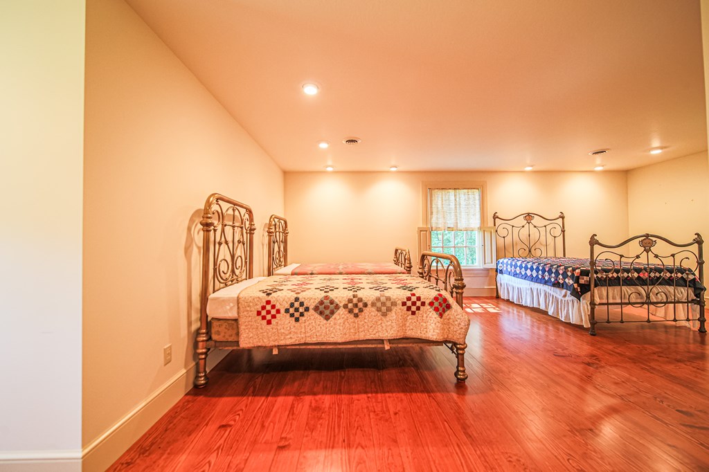 7575 Brown Property Photo 38