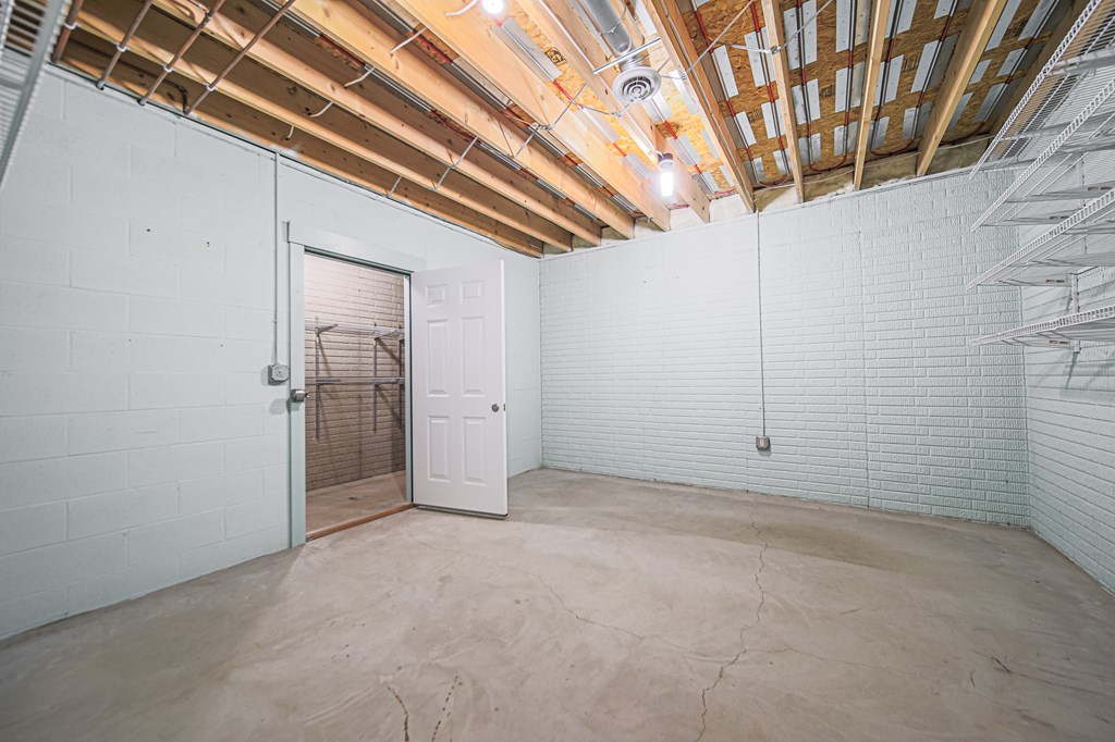 7575 Brown Property Photo 42