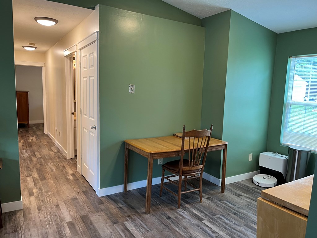 991 Nevin Street Property Photo 4