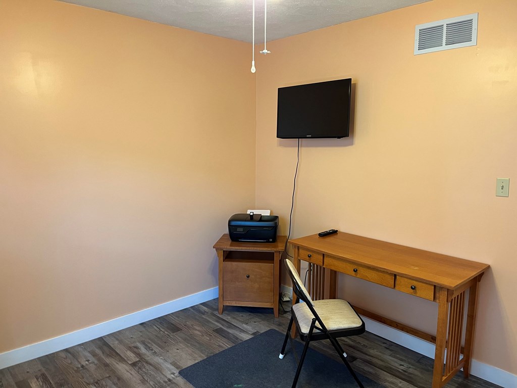 991 Nevin Street Property Photo 12