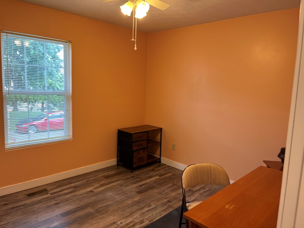991 Nevin Street Property Photo 14