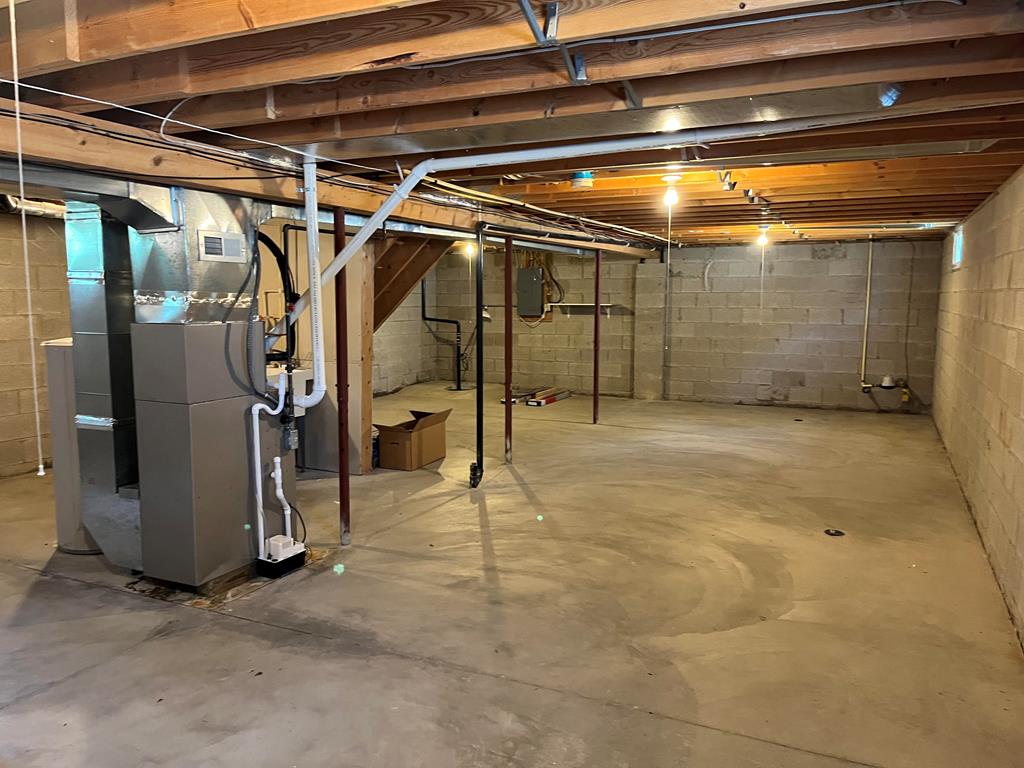 991 Nevin Street Property Photo 21
