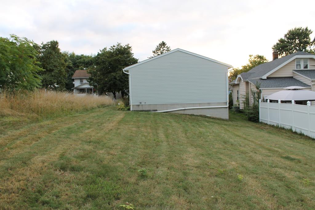 991 Nevin Street Property Photo 28
