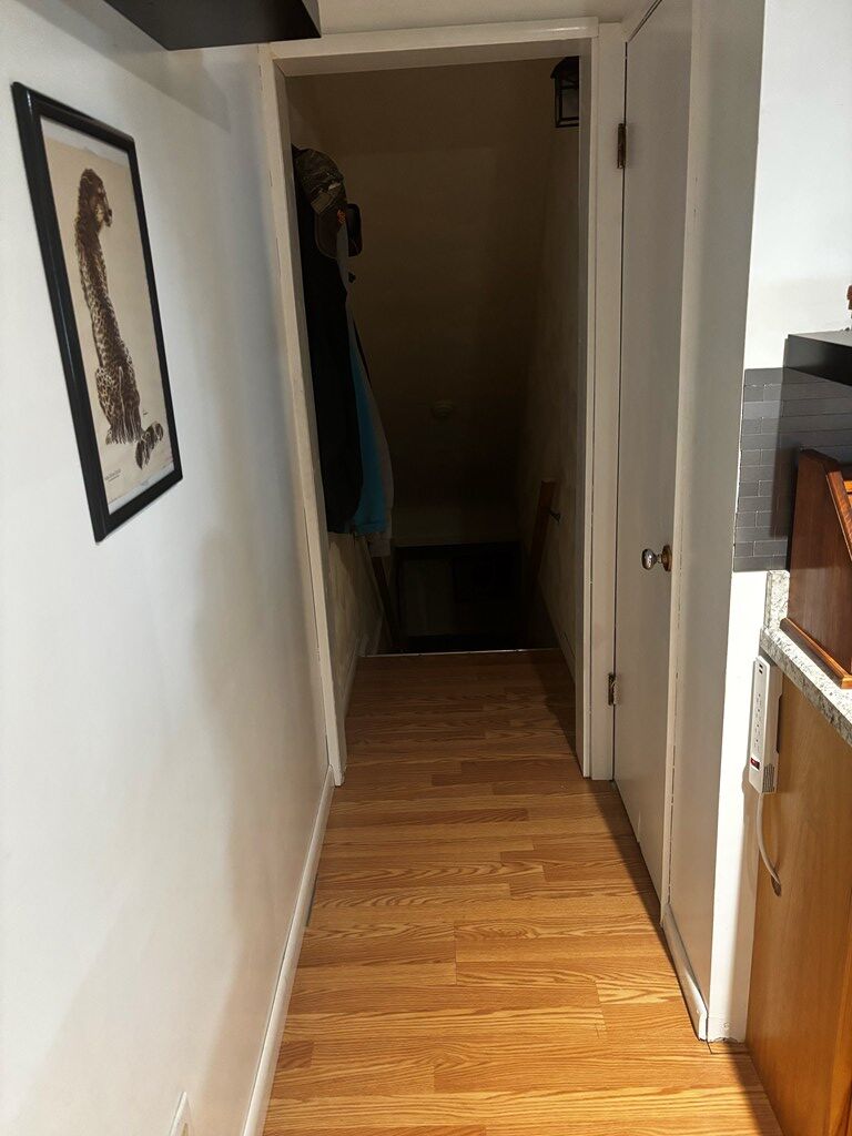 301 W Walnut St Property Photo 15