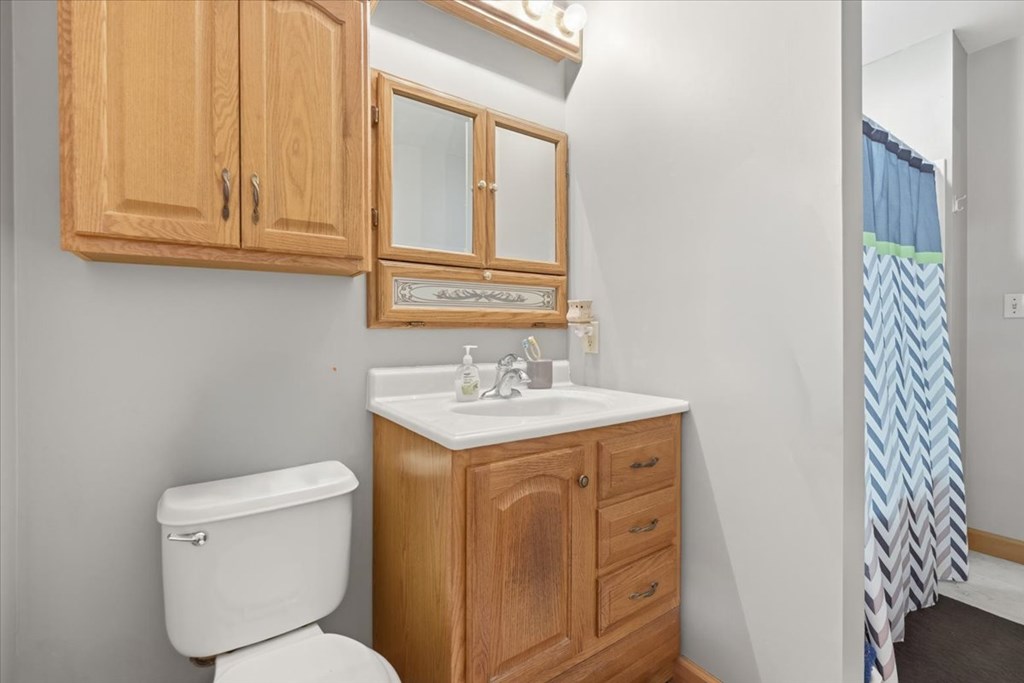 15 E Mound St Property Photo 10