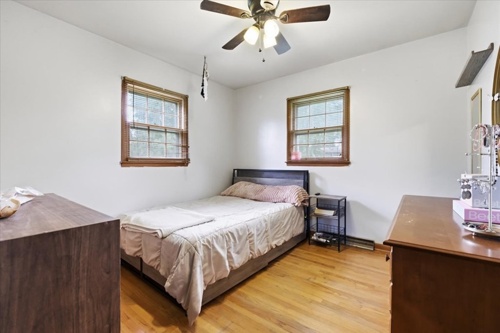 15 E Mound St Property Photo 14