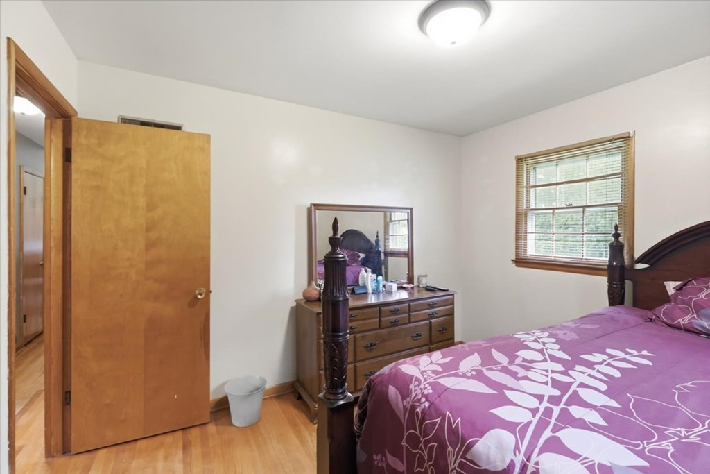 15 E Mound St Property Photo 19