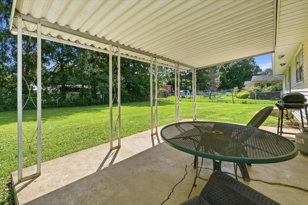 15 E Mound St Property Photo 35