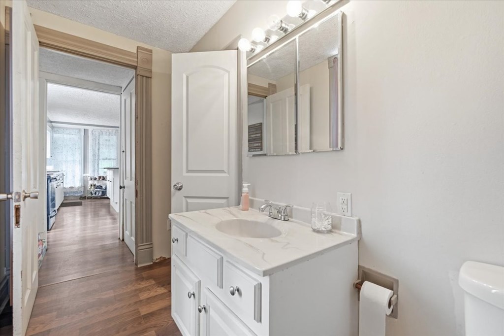 1276 Wolford Road Property Photo 12