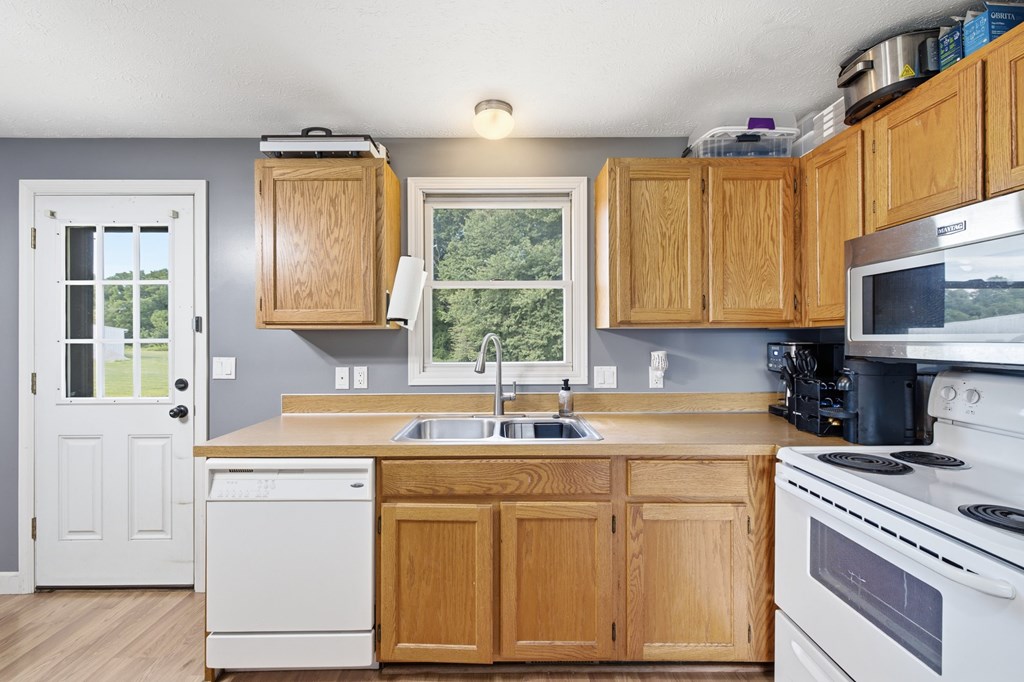 476 Us Rt 250 Property Photo 5