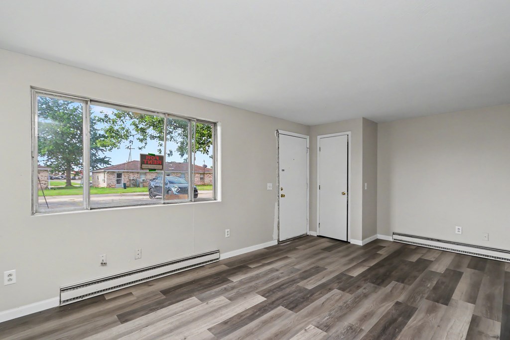 318 Rae Court Property Photo 8