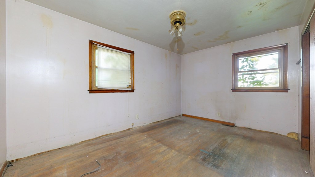 943 North Stewart Rd Property Photo 8