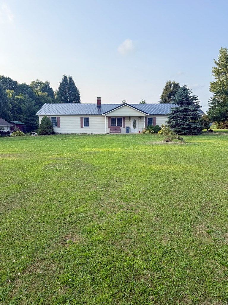 412 Lattimer Rd W Property Photo 38